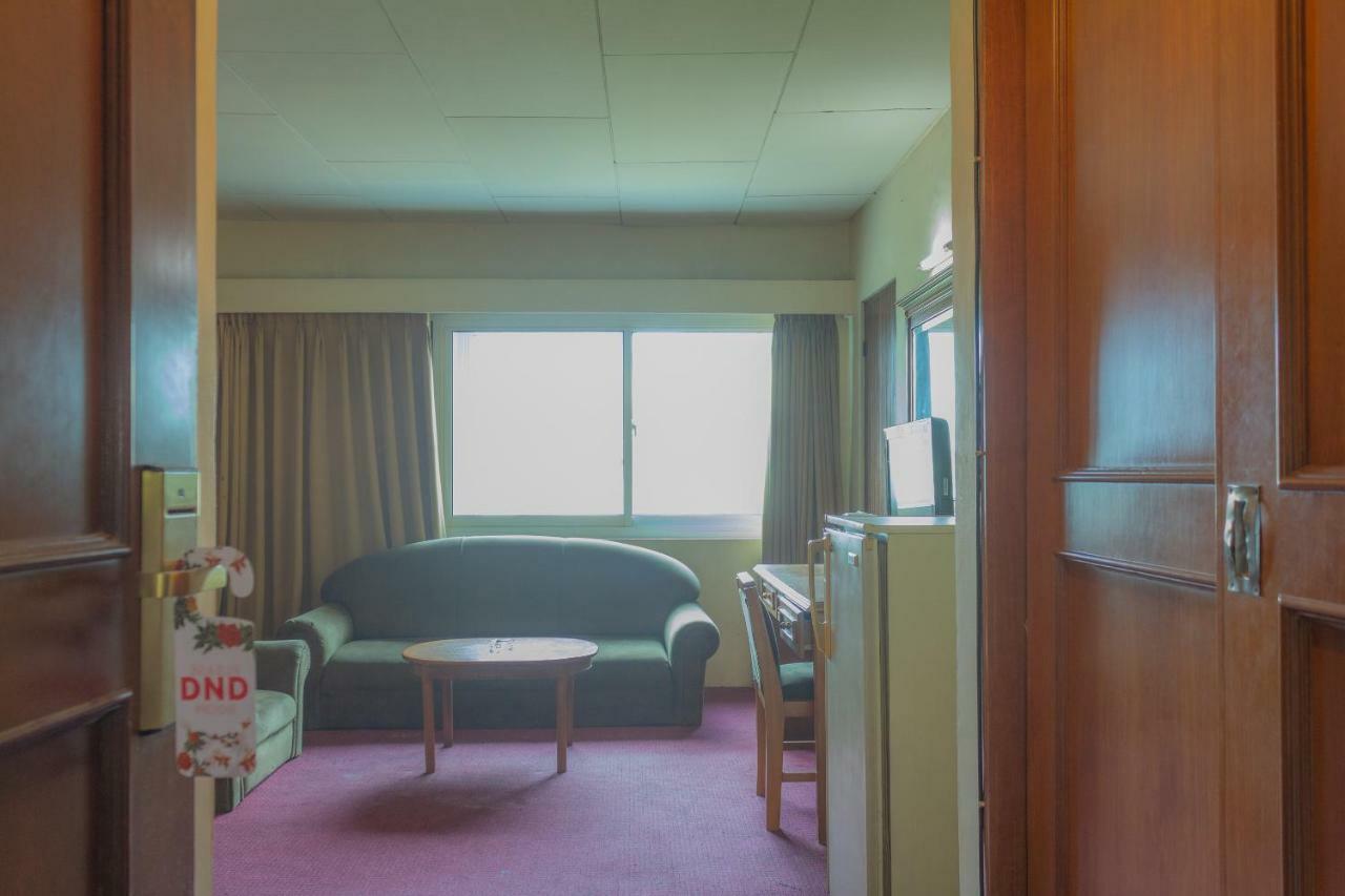 Collection O 7 Hotel Melawai Jakarta Luaran gambar